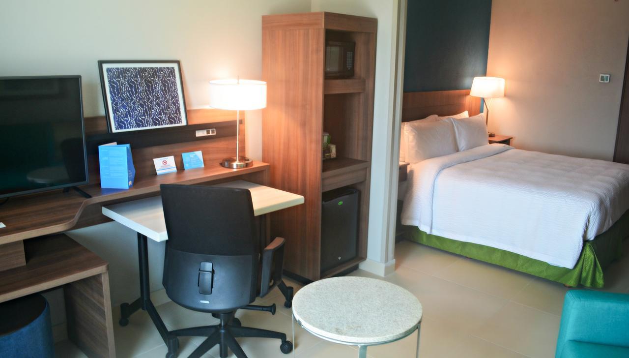 Fairfield Inn & Suites By Marriott Coatzacoalcos Eksteriør bilde