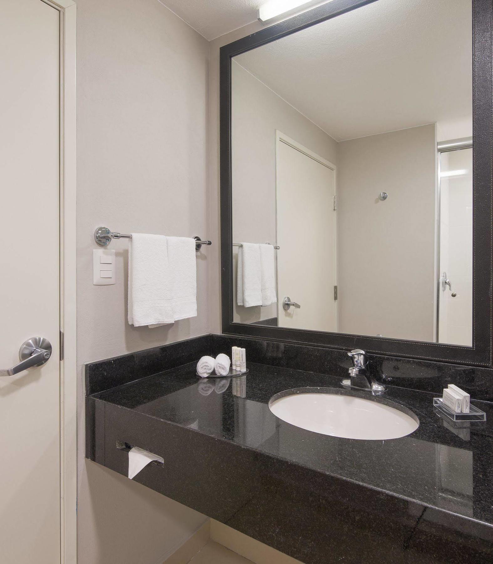 Fairfield Inn & Suites By Marriott Coatzacoalcos Eksteriør bilde